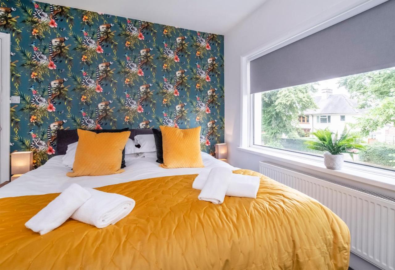 Вілла Stylish Hot Tub House With Free Parking! Йорк Екстер'єр фото